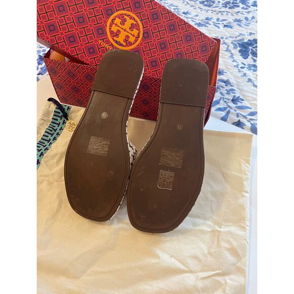 Tory Burch | Size 7.5 Double T Sport Slide - Printed Tumbled Leather - Picture 3 of 6